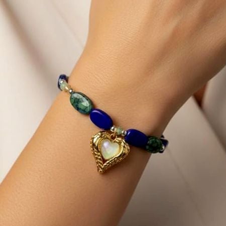 Charmheart Stretch Band